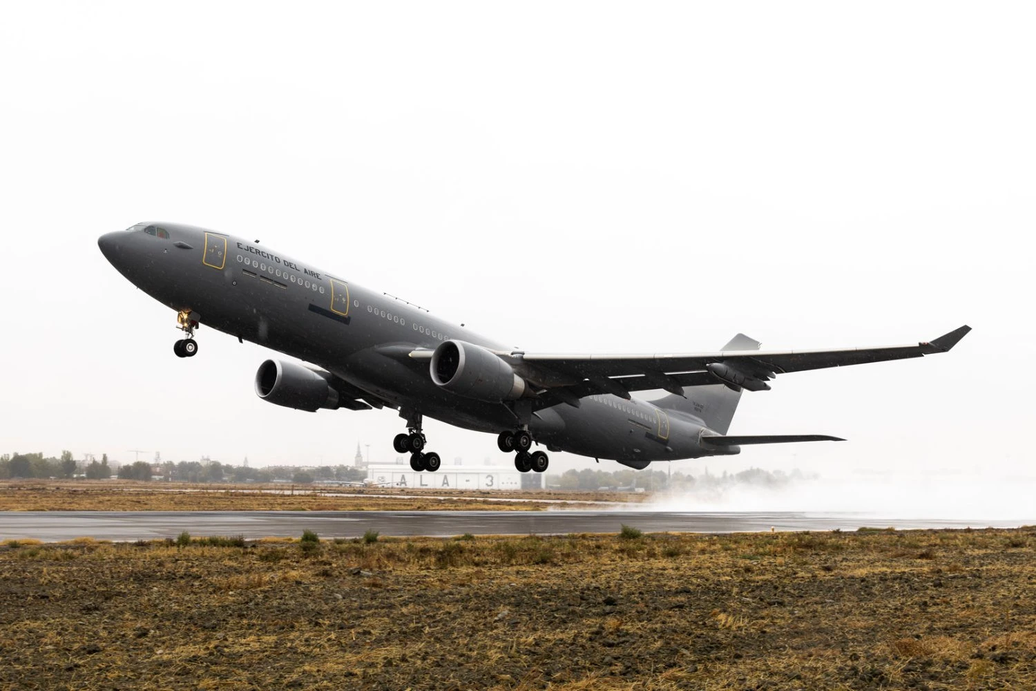 Força Aérea Espanhola recebe segundo avião-tanque A330 MRTT