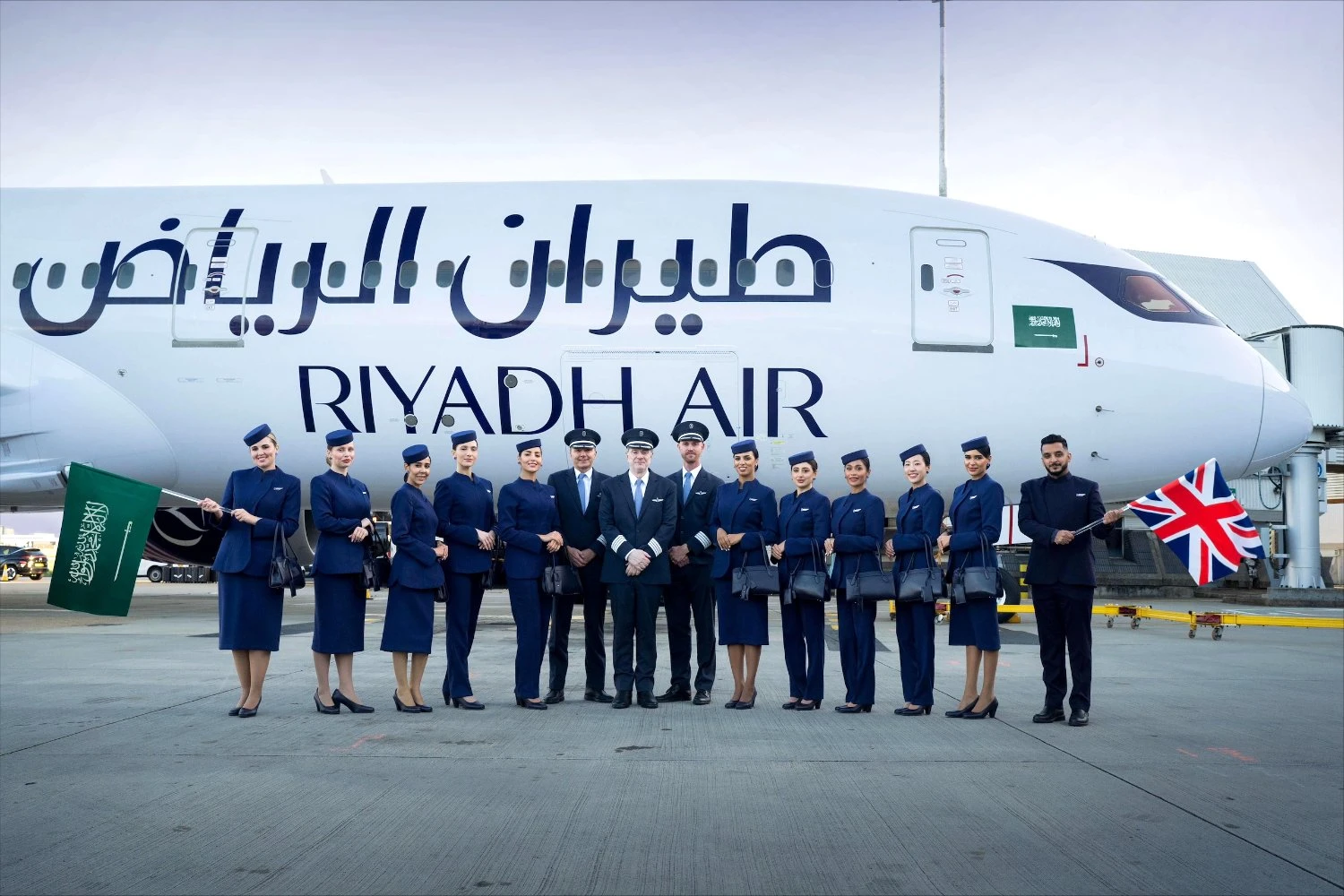 Nova companhia aérea global, Riyadh Air estreia voo para Londres