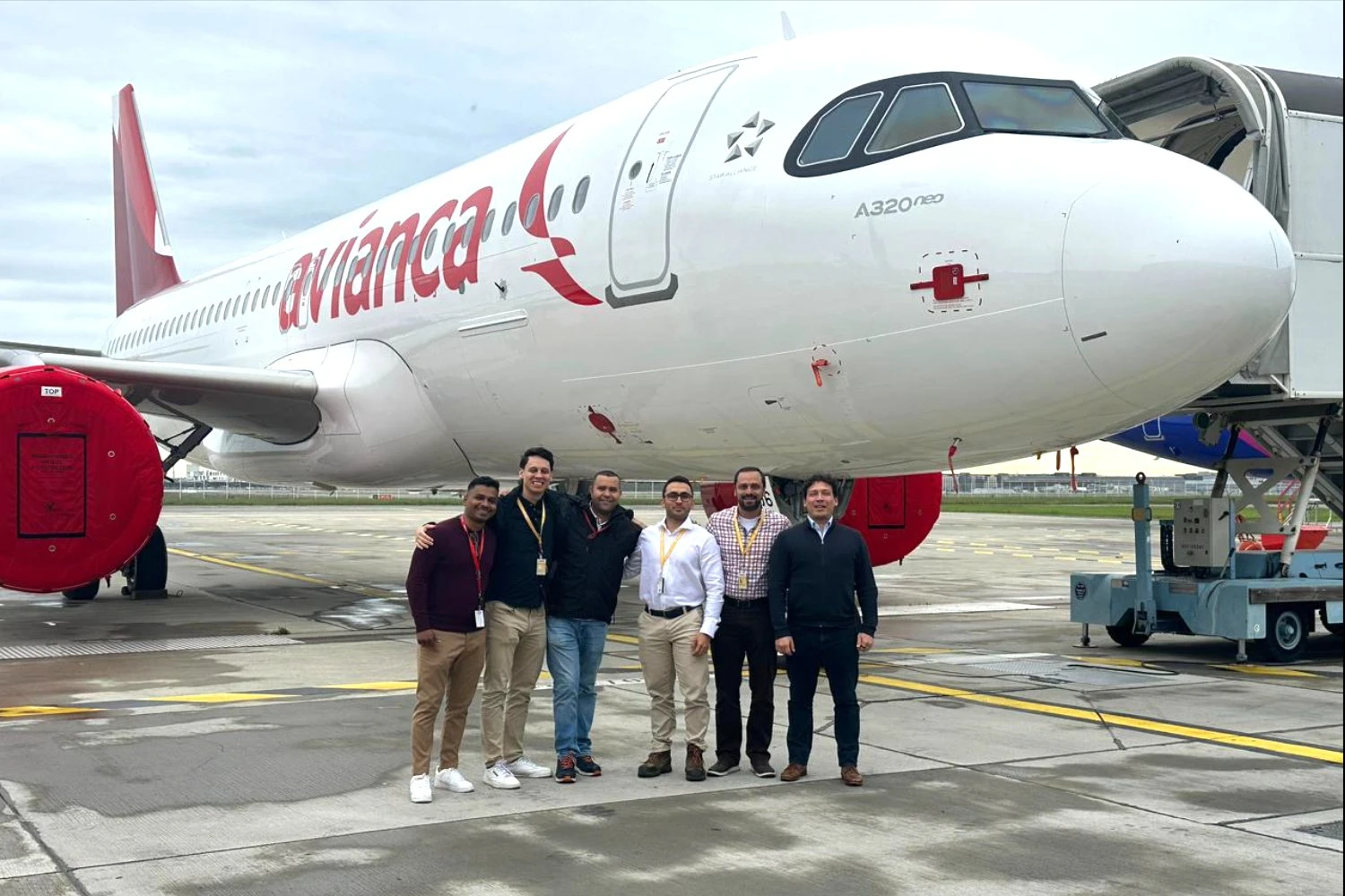 Avianca recebe primeiro A320neo com cabine Airspace