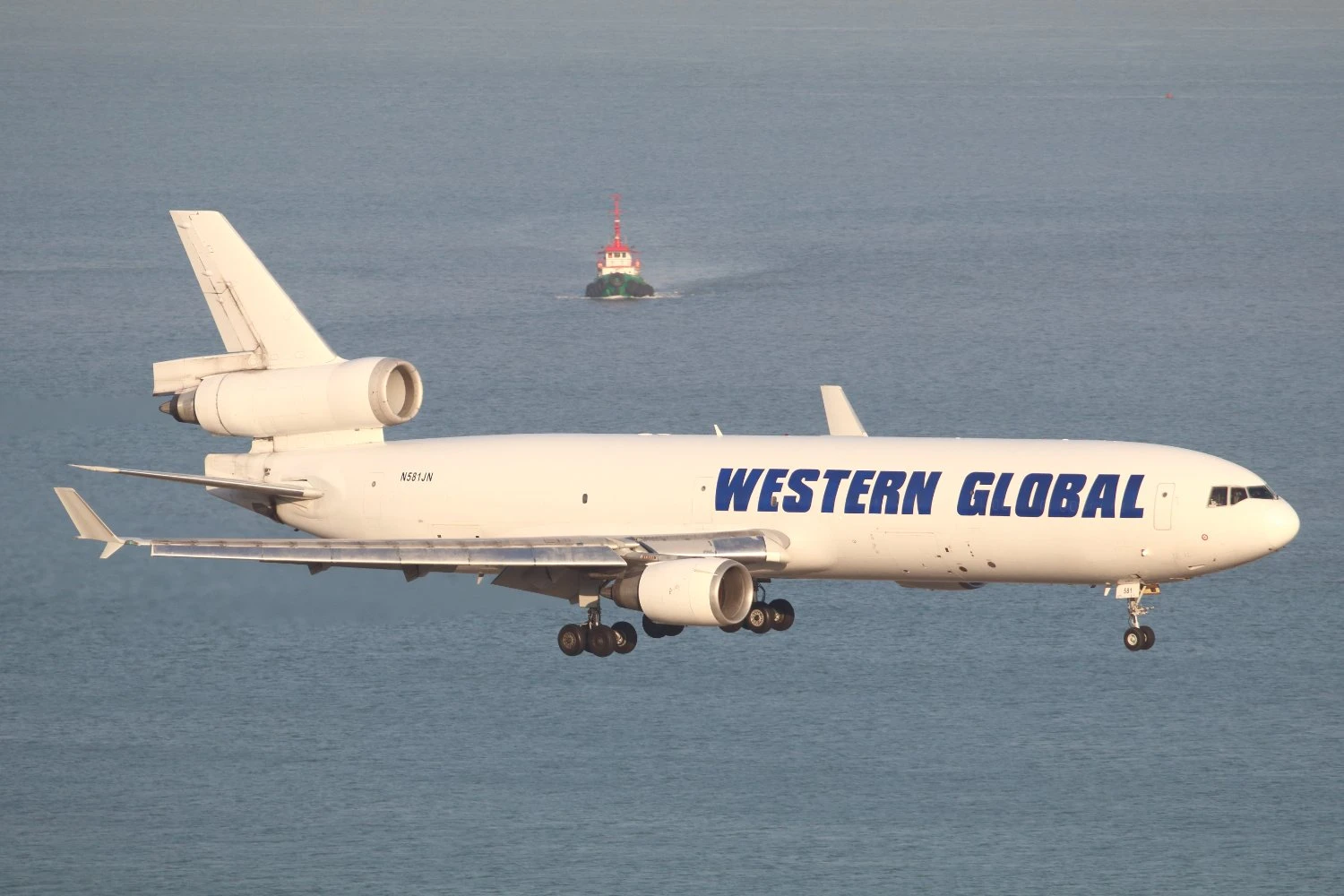 Proibição de voos do MD-11 deve se estender até pelo menos 2026 após acidente fatal nos EUA