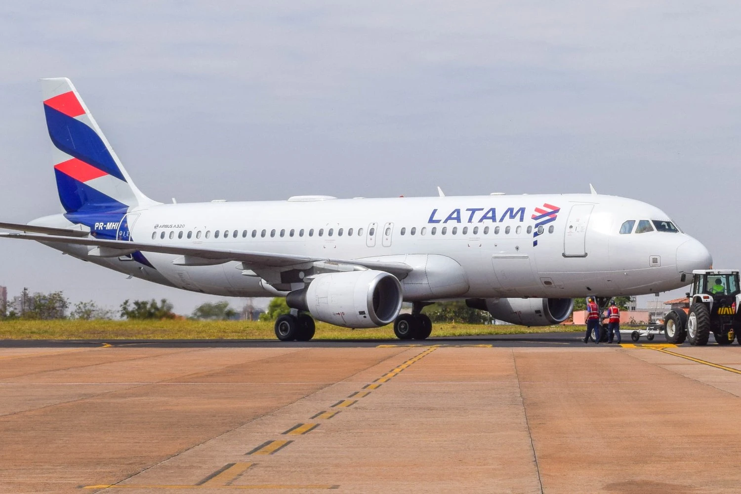 LATAM inicia rota direta entre São Paulo e Rosário com quatro voos semanais