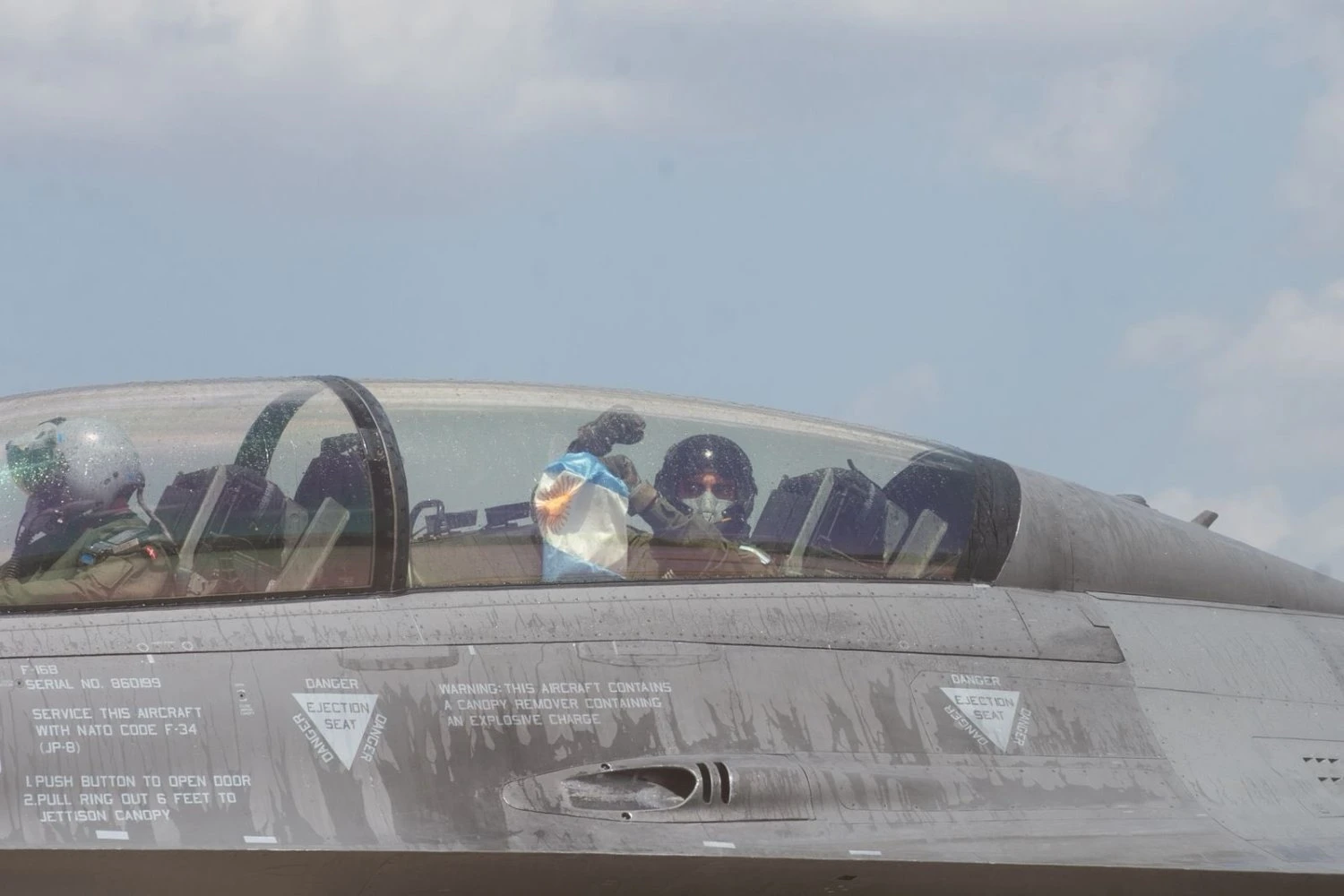 Argentina recebe os seis primeiros caças F-16 e encerra hiato de uma década