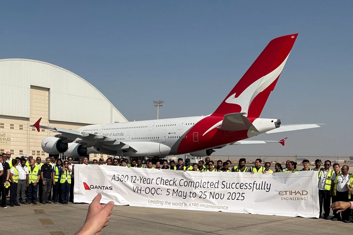 Qantas recupera seu 10º A380 após quase seis anos em armazenamento