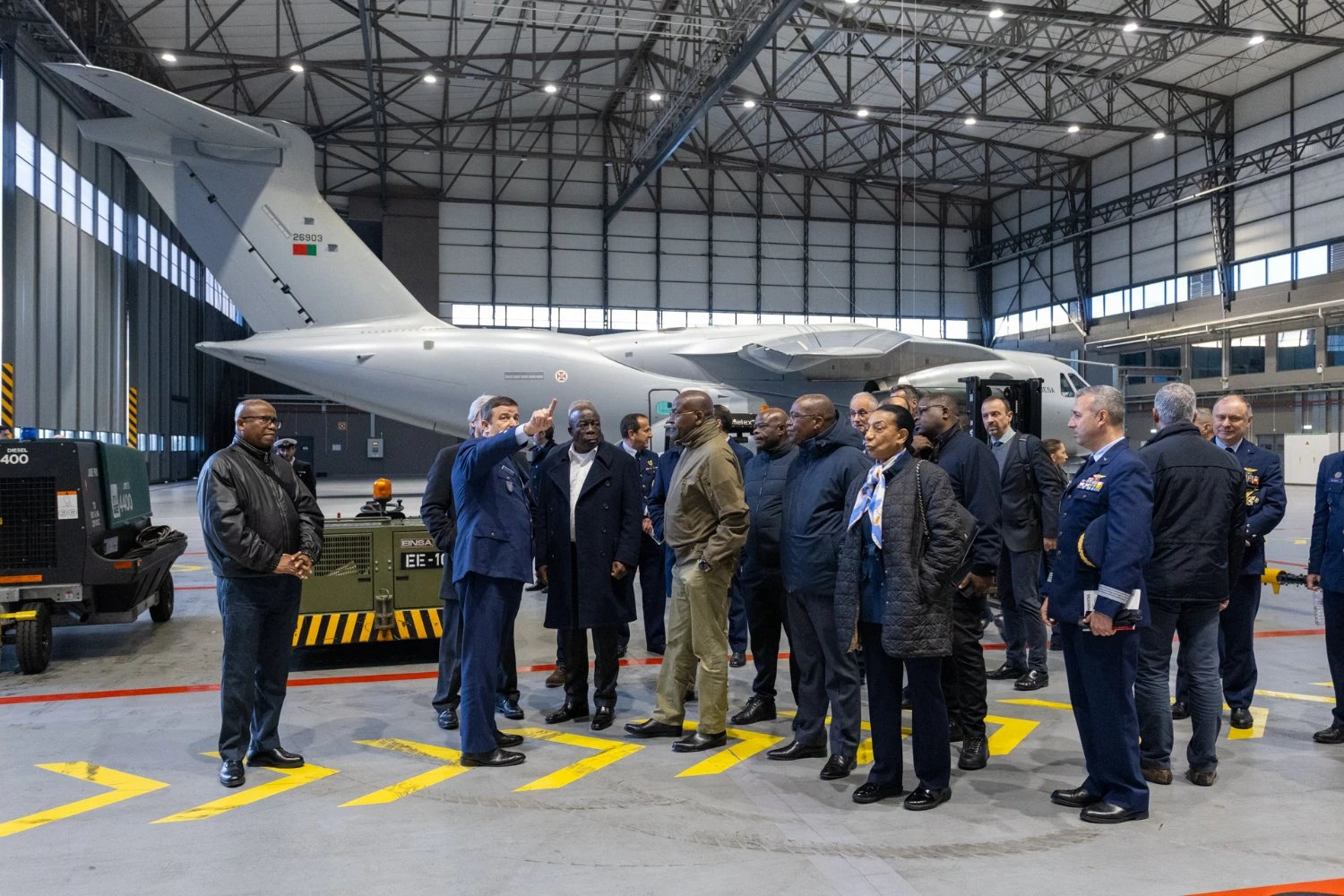 Portugal banca 'vendedor' do Embraer KC-390 para Angola