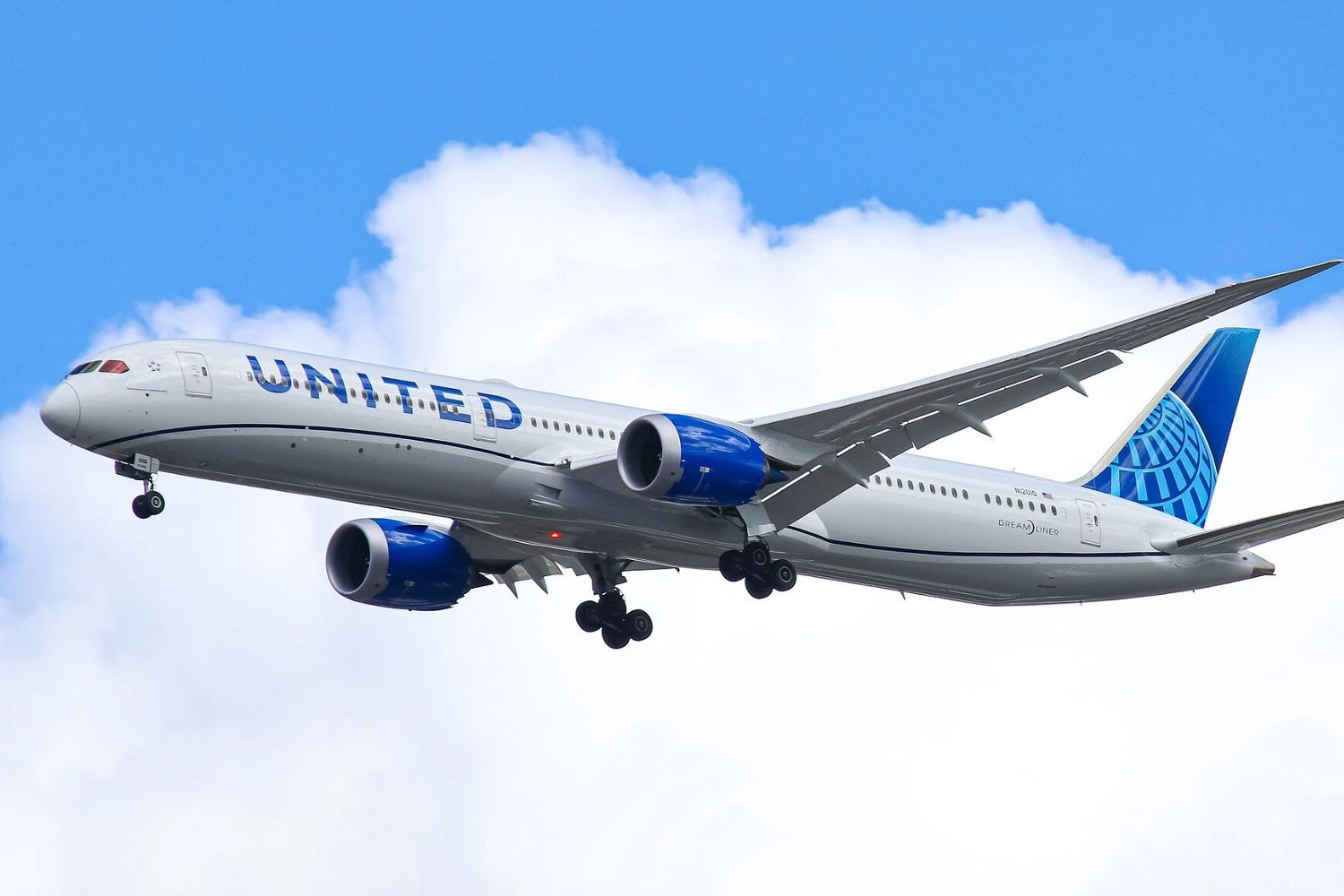 United converte parte do pedido de Boeing 787-9 para o maior 787-10
