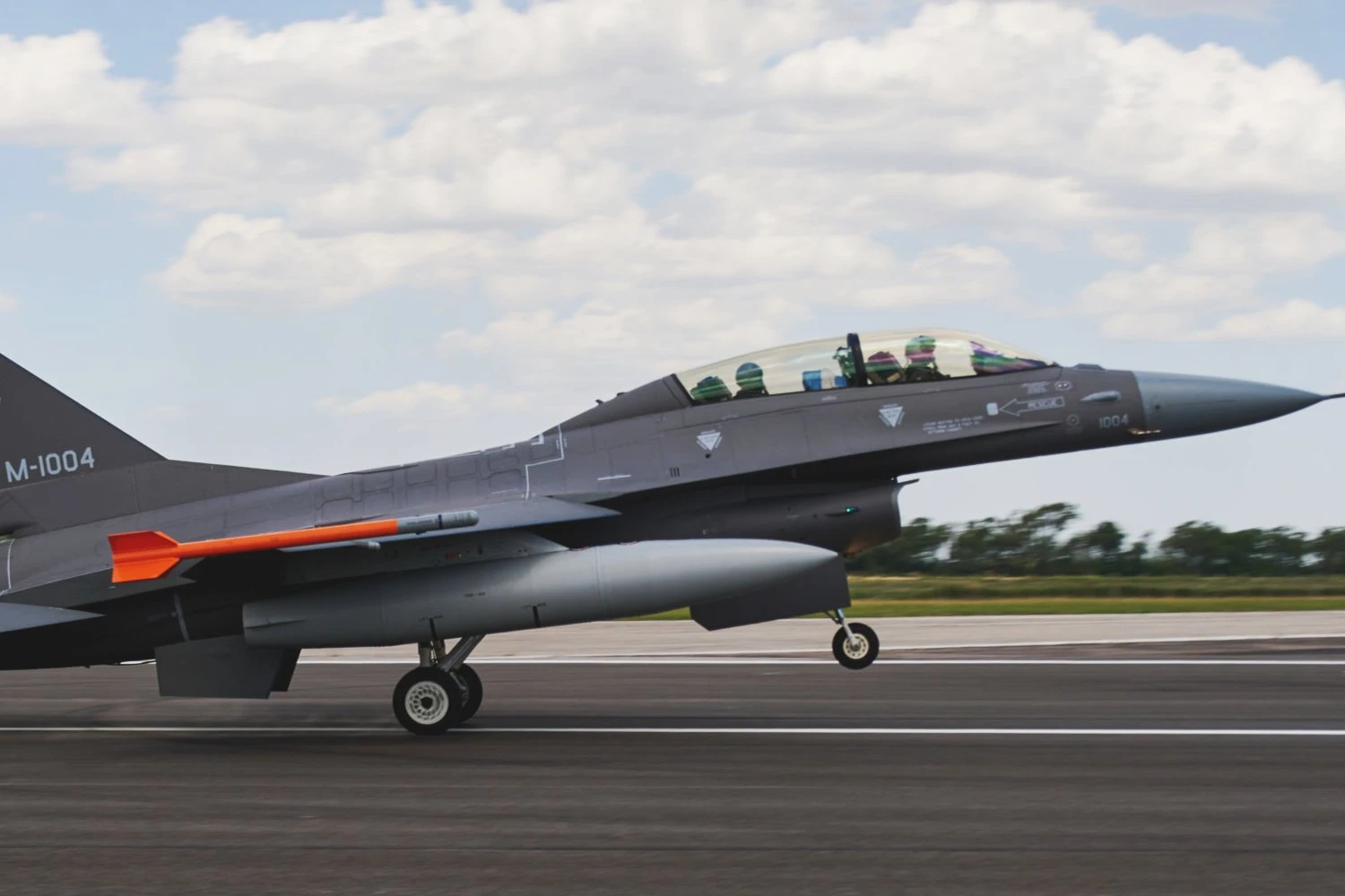 'Top Gun privado' vai treinar pilotos argentinos para voarem os caças F-16
