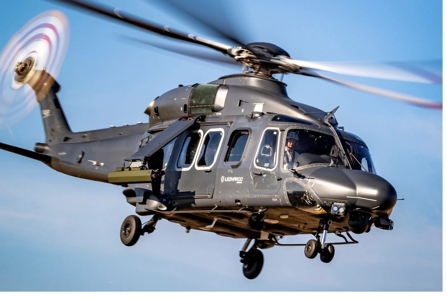 Reino Unido prestes a encomendar 23 helicópteros Leonardo AW149