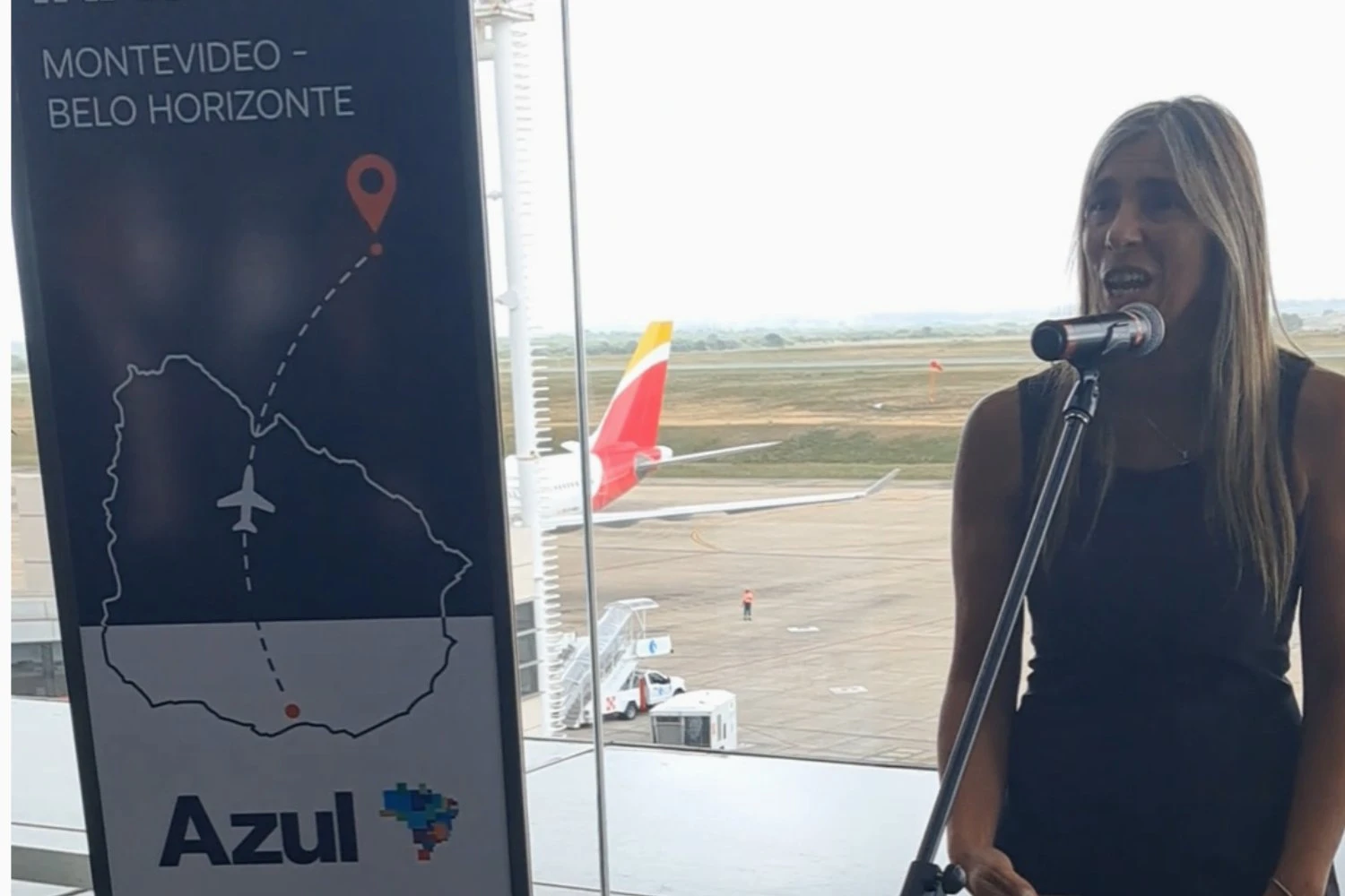 Primeiro voo da Azul entre Confins e Montevidéu (Azul Linhas Aéreas)