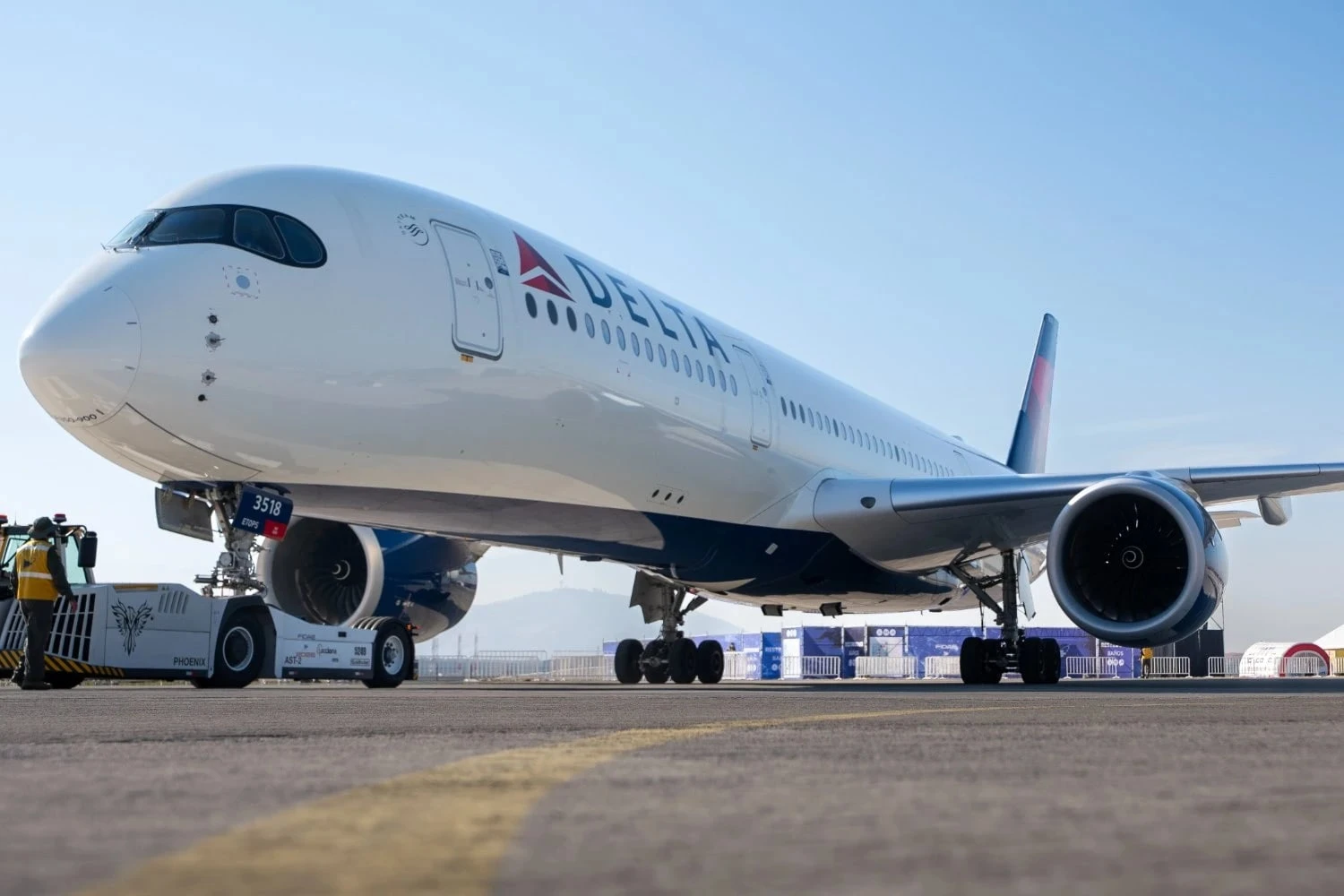 Airbus entrega mais jatos, mas ainda fica atrás dos números de 2025