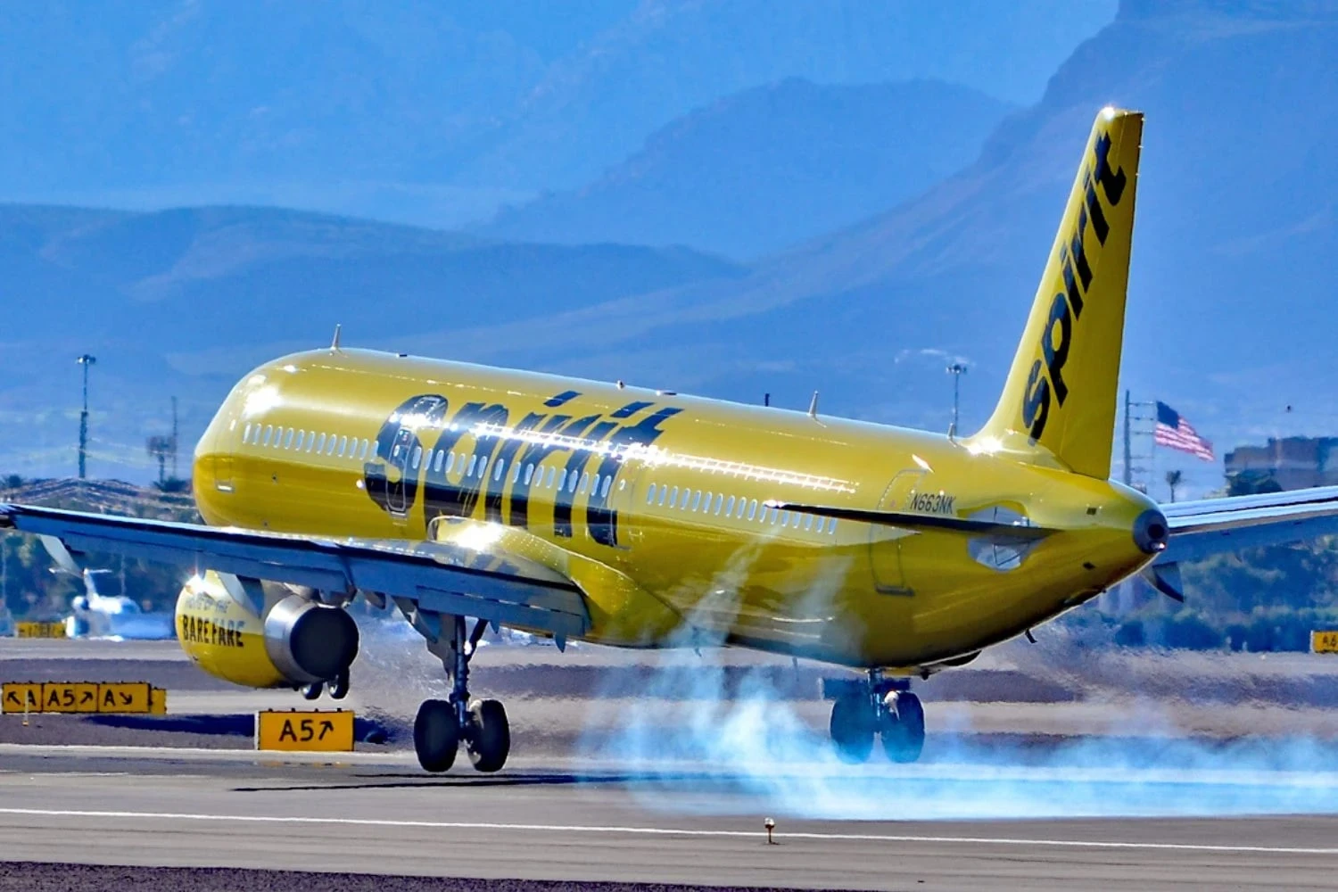 EUA avaliam pacote de ajuda para a companhia aérea Spirit Airlines