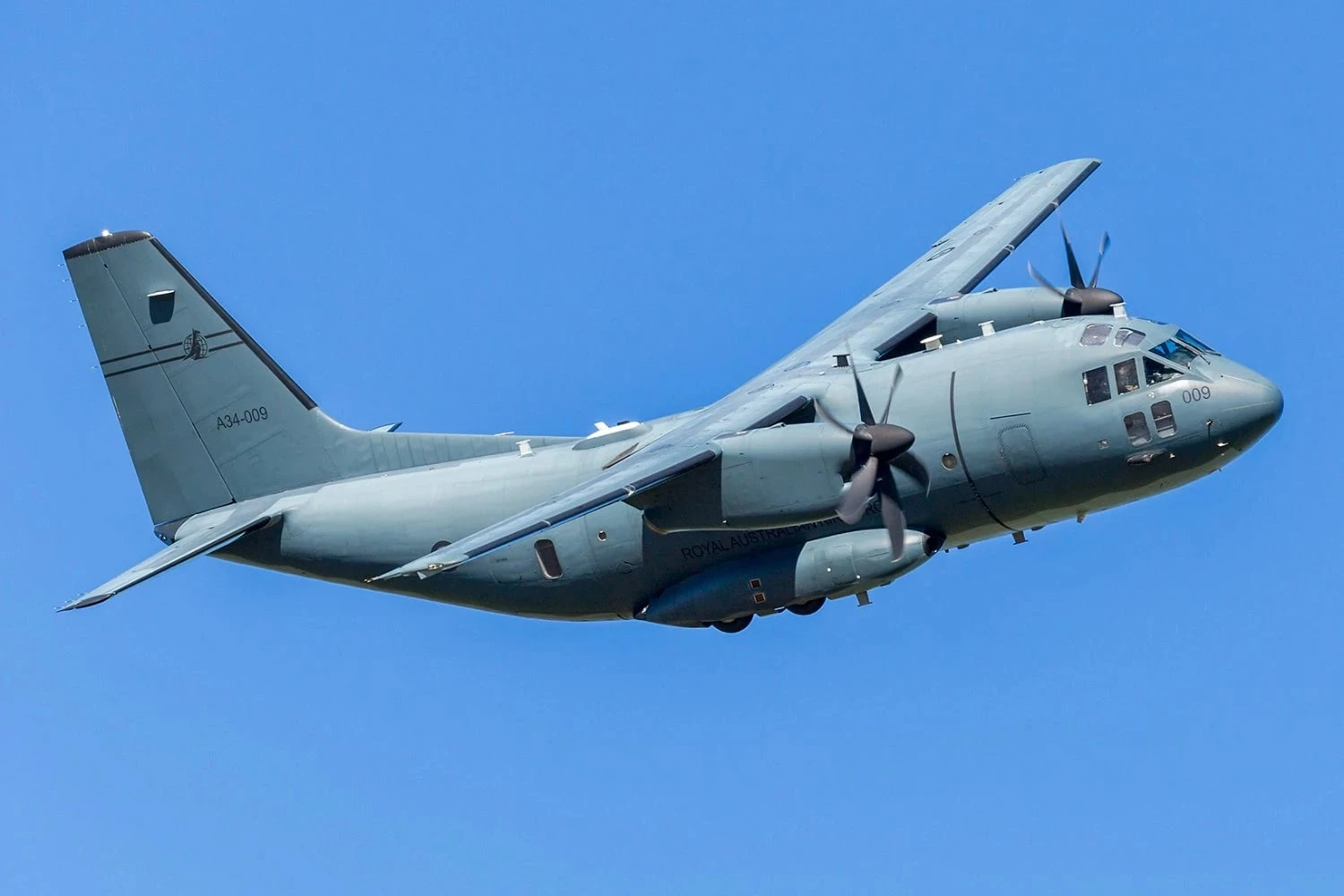 Austrália irá aposentar a frota de C-27J Spartan com apenas 11 anos de uso