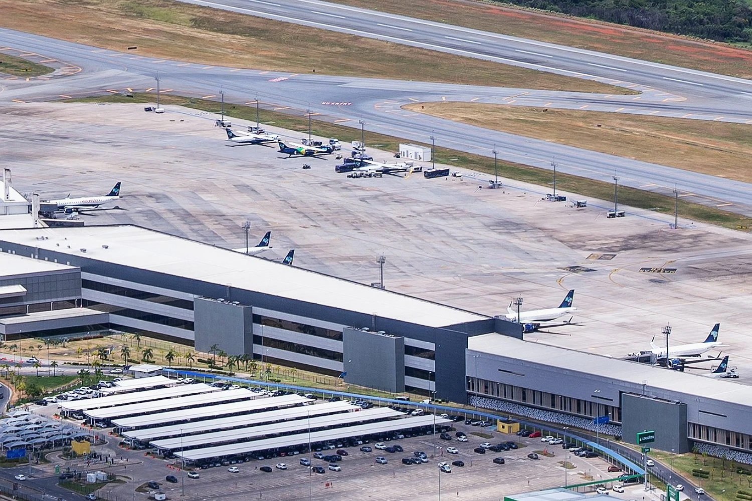 Governo federal planeja abrir voos regionais para empresas aéreas da América do Sul